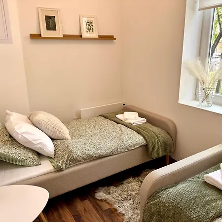 13 Apartment Gyor
